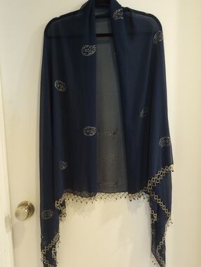 Blue Beaded Violet Wrap